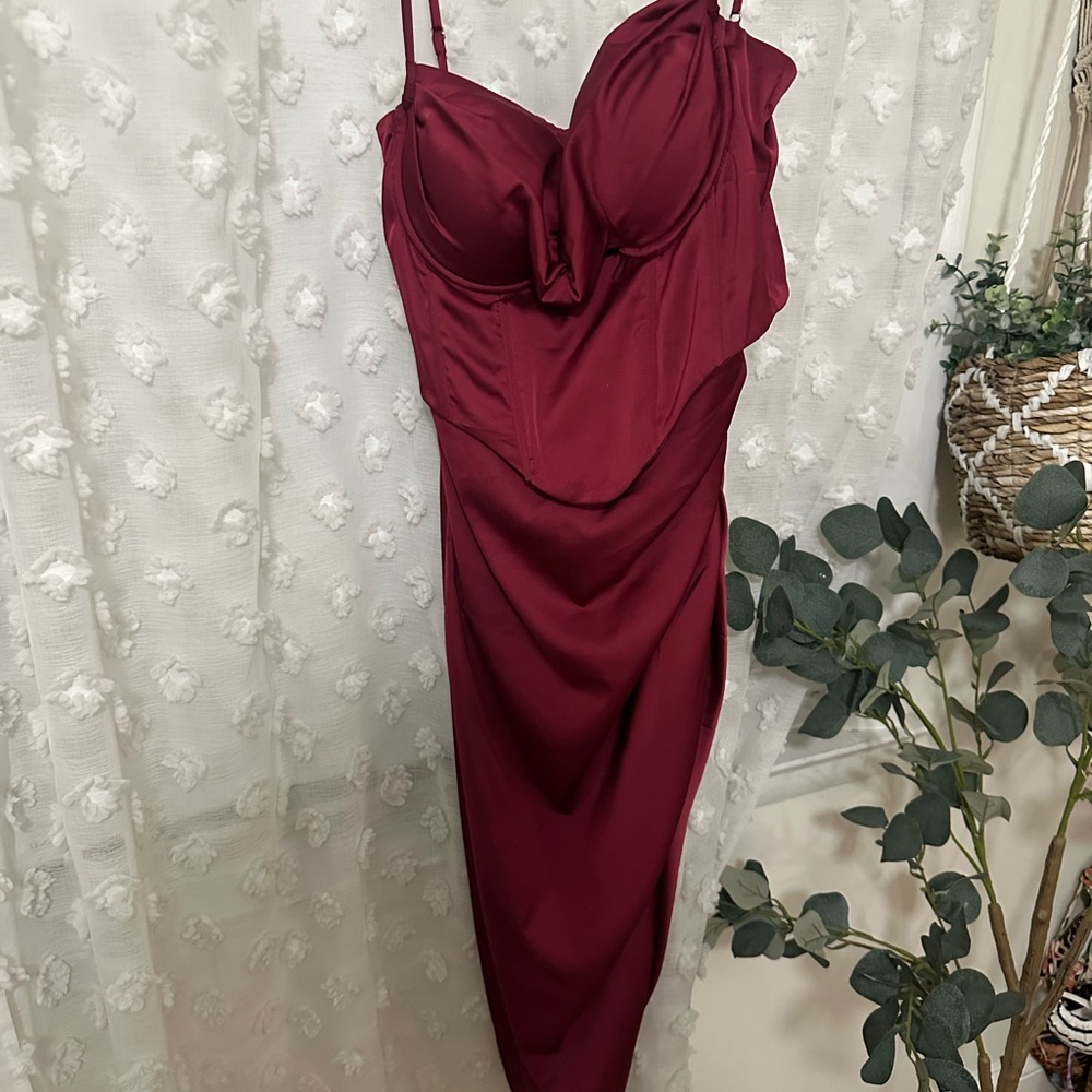 HOCO DRESS-Oh Polly Burgundy Dress